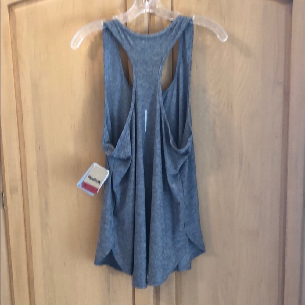 NWT Reebok Tank - Picture 2 of 3
